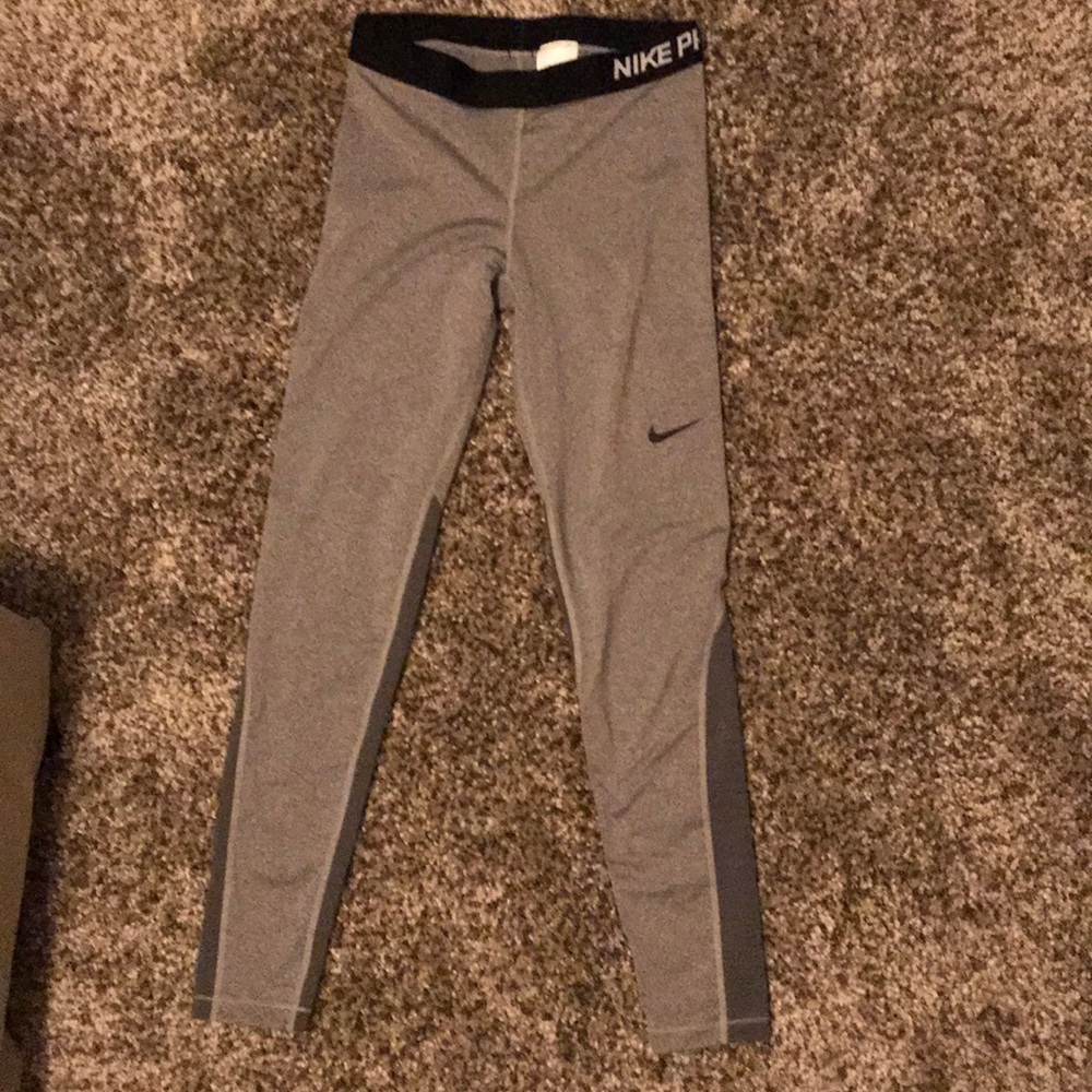Women’s Nike Pro Dri Fit Tights Size Medium